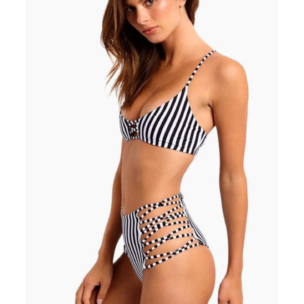 L Space Reversible Flynn Domino Stripe Bikini size XS